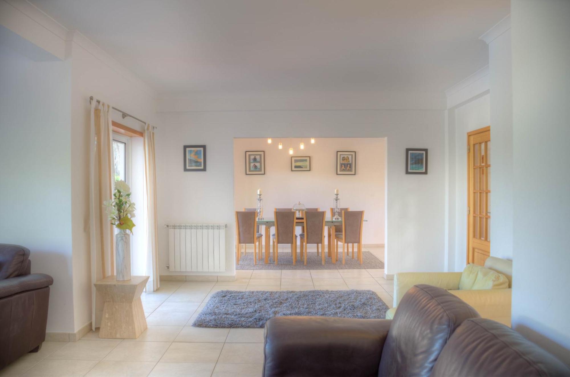 Villa Montanha, Luxury Coastal Villa, With Swimming Pool, Loungers And Alfresco Dining, 10 Min Walk To The Beautiful Praia Da Luz Beach, Shops, Bars And Restaurants! Εξωτερικό φωτογραφία