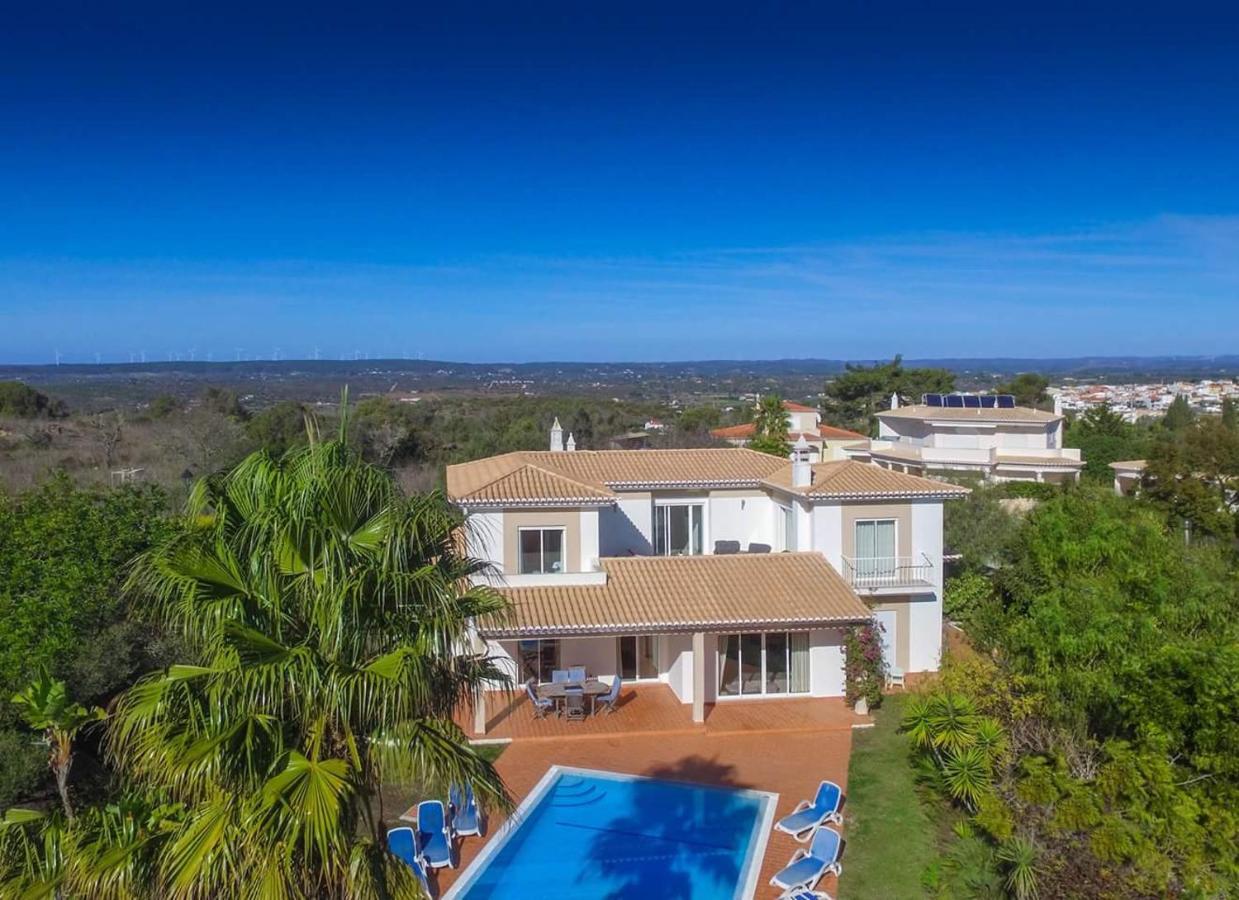 Villa Montanha, Luxury Coastal Villa, With Swimming Pool, Loungers And Alfresco Dining, 10 Min Walk To The Beautiful Praia Da Luz Beach, Shops, Bars And Restaurants! Εξωτερικό φωτογραφία